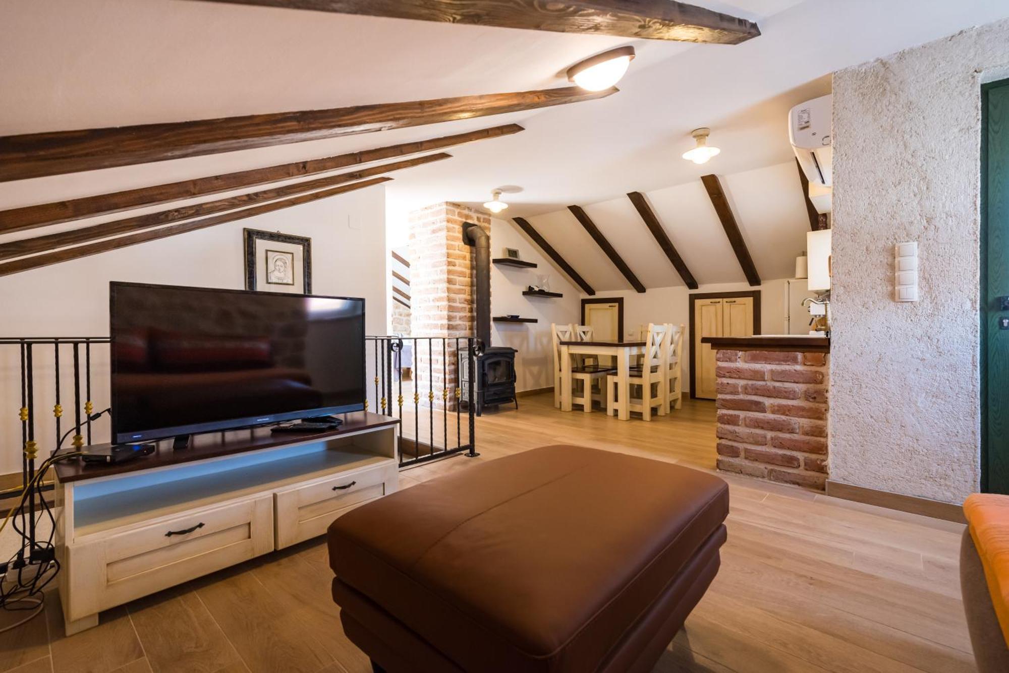 Stone House Villa ราชานาส ภายนอก รูปภาพ