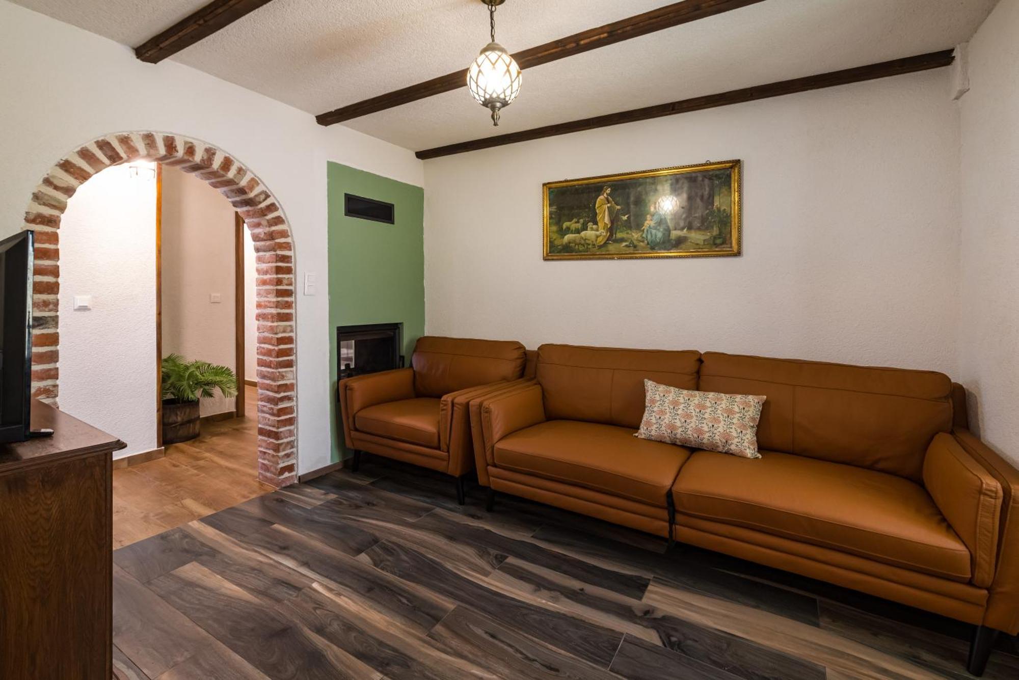 Stone House Villa ราชานาส ภายนอก รูปภาพ