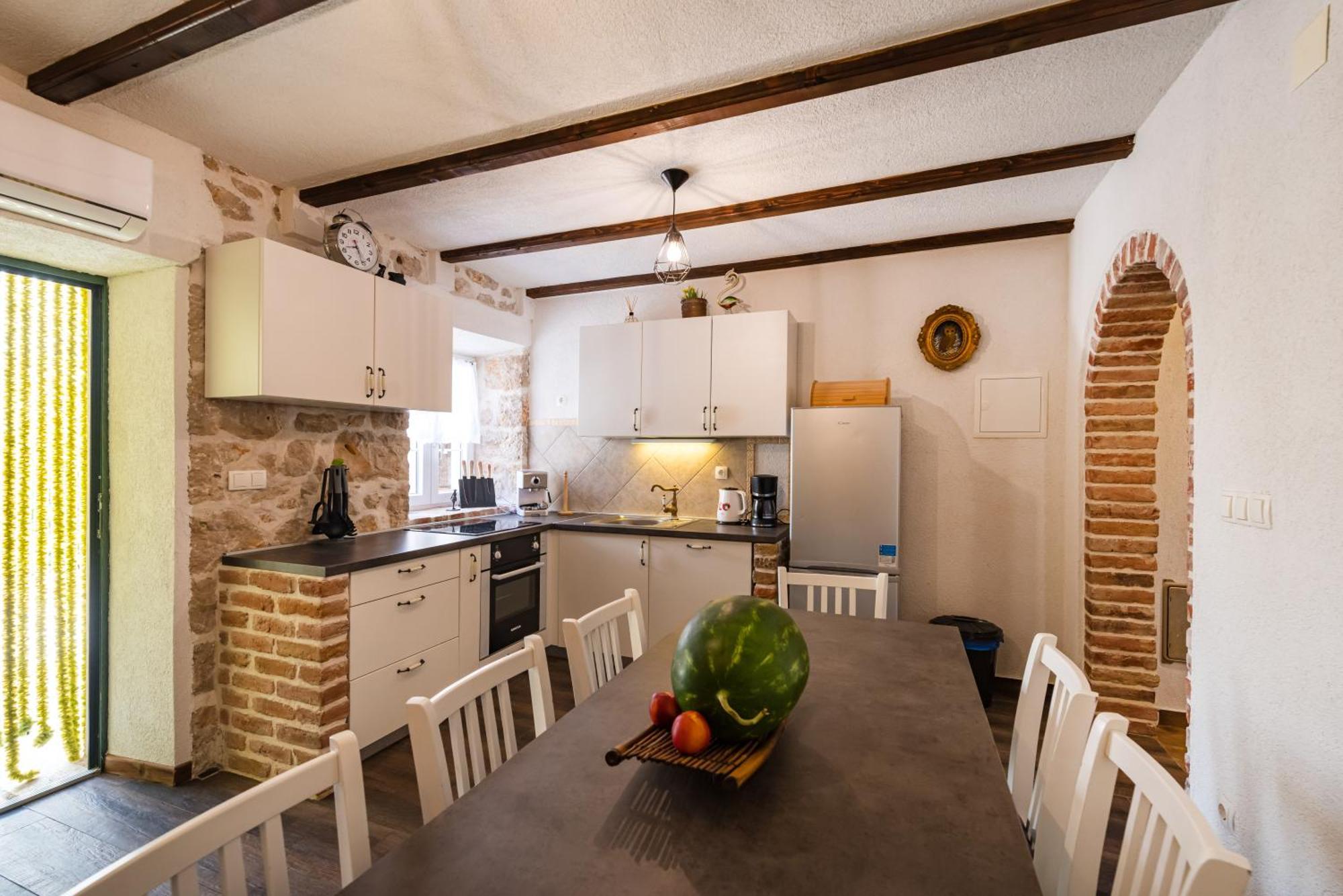 Stone House Villa ราชานาส ภายนอก รูปภาพ